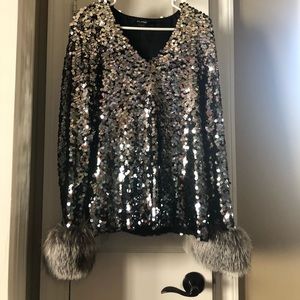 St. John sequin top with fur sleeve accent